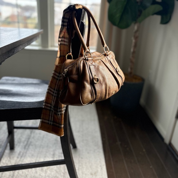 Burberry Vintage Brown Leather Handbag - Picture 7 of 16